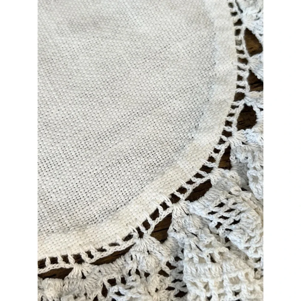 Vintage three doilies